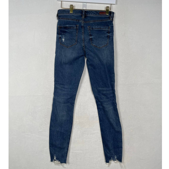 BLANKNYC The Bond Jeans Size 26 Mid-Rise Skinny Distressed Raw Hem Stretch Denim - Picture 2 of 8